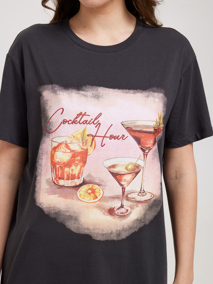 Antonia Oversized Graphic Tee