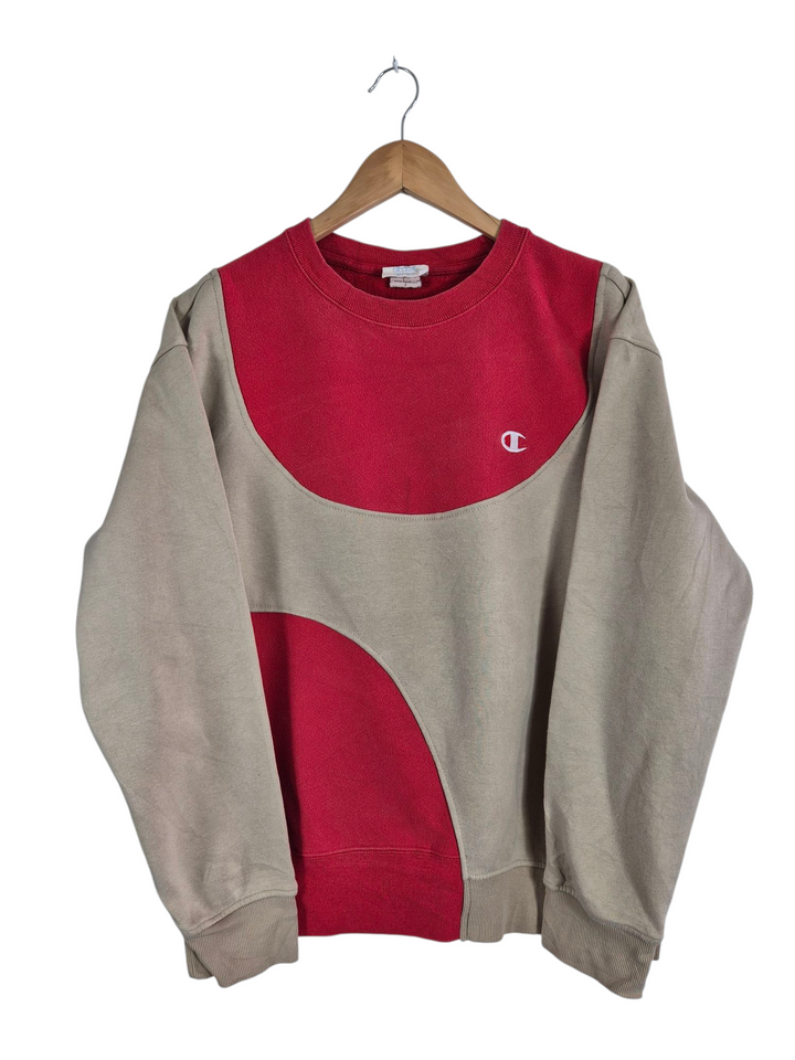 Champion chest logo sweater maat L