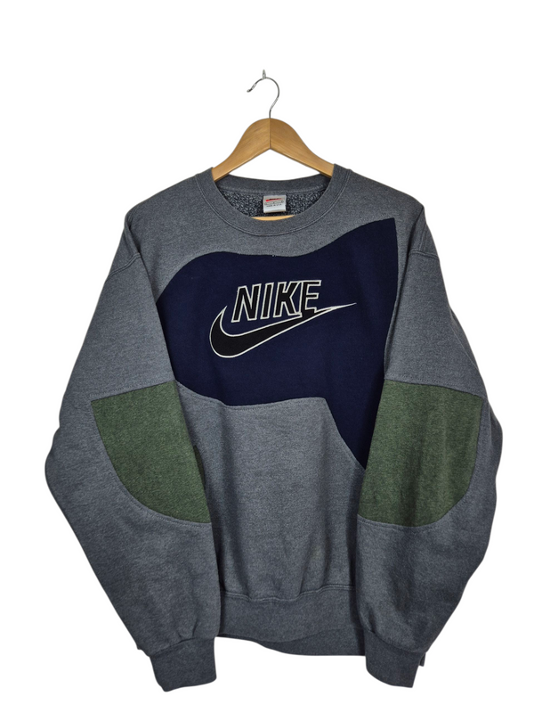 Nike 90s sweater maat M