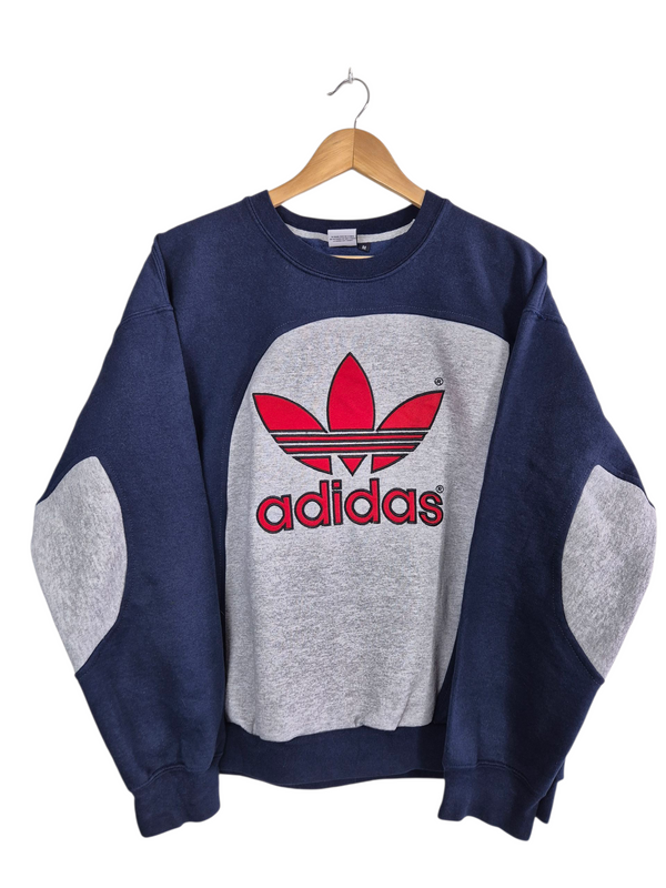 Adidas logo sweater maat M