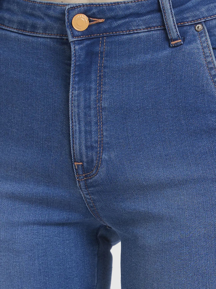 Spykar Women Mid Blue Lycra Slim Straight Fit Ankle Length Clean Look Jeans -(Emma)