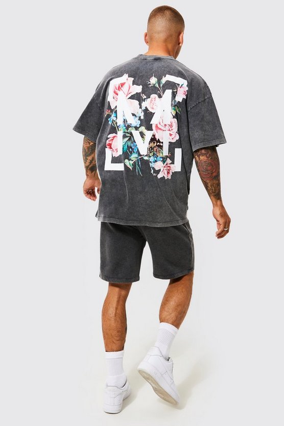 Oversized Floral Graphic Acid Wash T-shirt