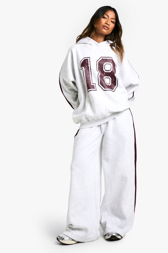 18 Print Side Striped Oversized Hoodie