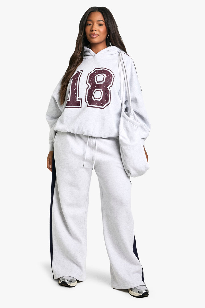 boohoo Plus 18 Print Side Striped Oversized Hoodie
