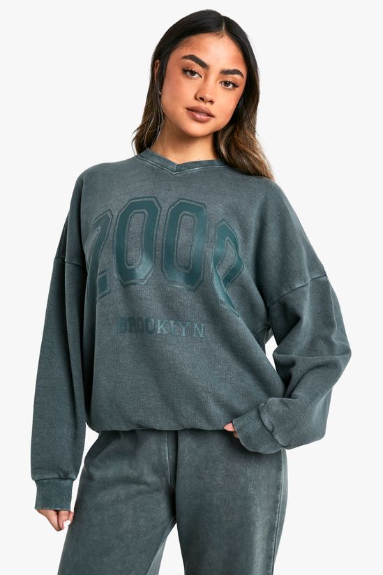 2000 Brooklyn Slogan V Neck Acid Wash Sweatshirt