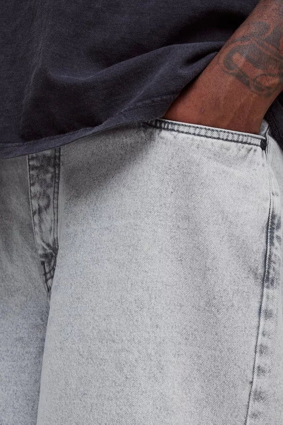 Plus Ice Wash Relaxed Fit Jorts