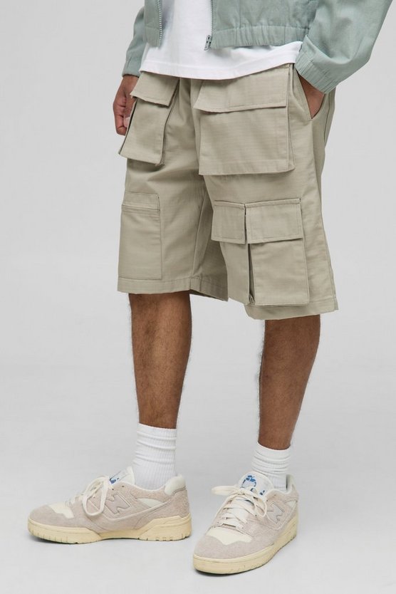 Elasticated Waist Relaxed Fit Ripstop Multi Pocket Cargo Shorts