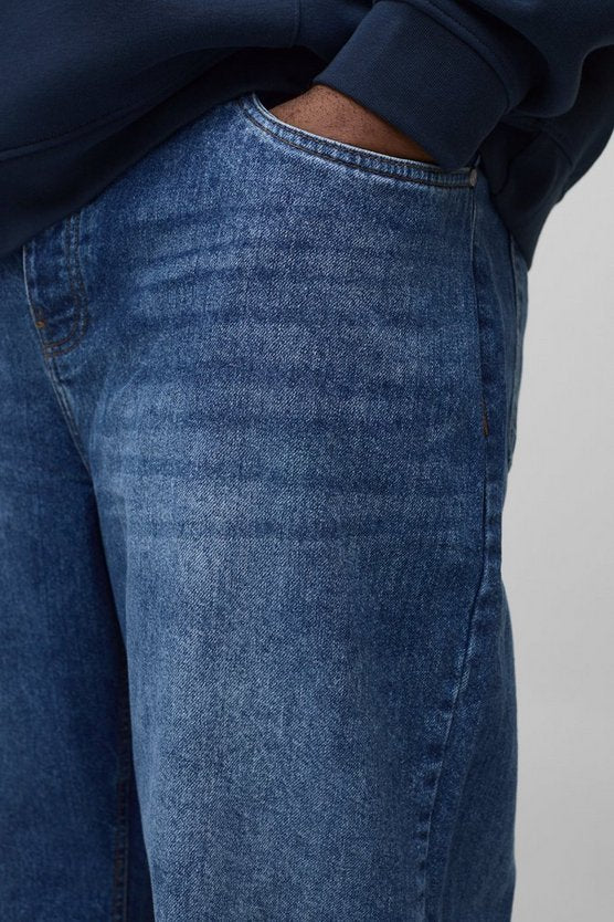 Plus Relaxed Rigid Jeans