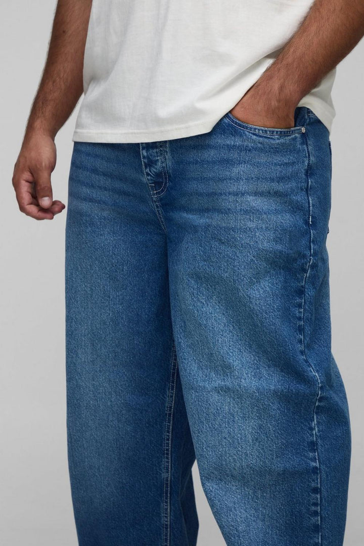 Plus Relaxed Rigid Contrast Stitch Jeans