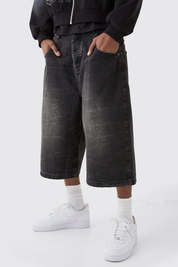 Long Line Denim Jorts In Washed Black