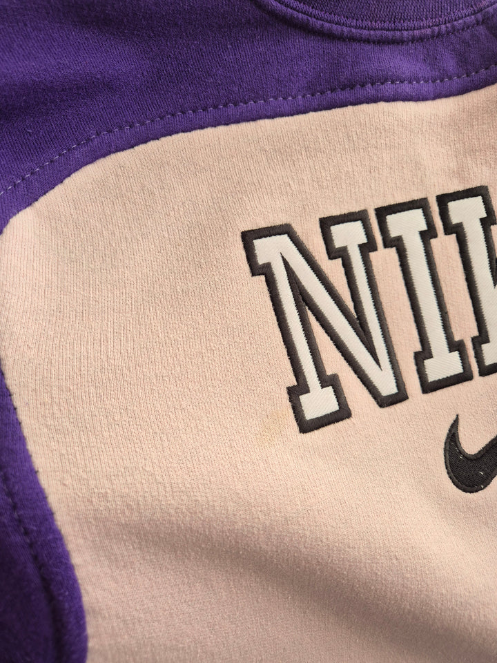 Nike 90s spell out sweater maat S