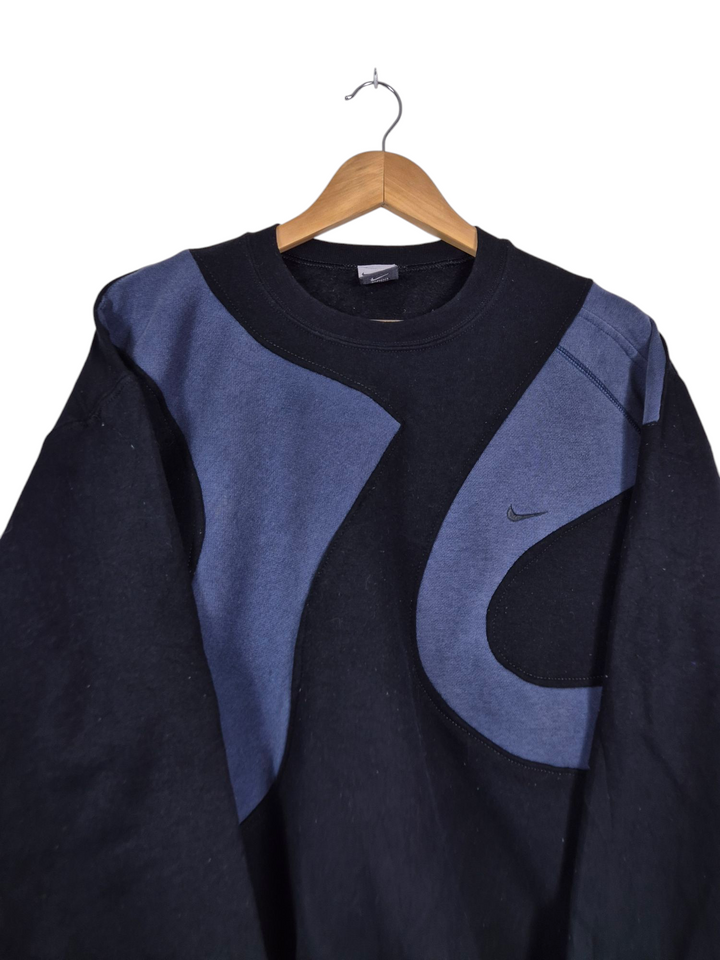 Nike chest swoosh sweater maat S