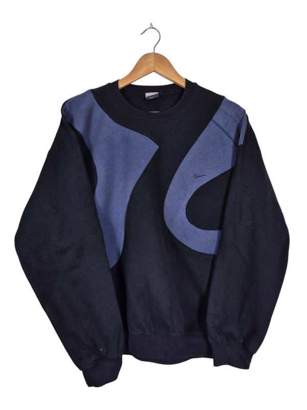 Nike chest swoosh sweater maat S