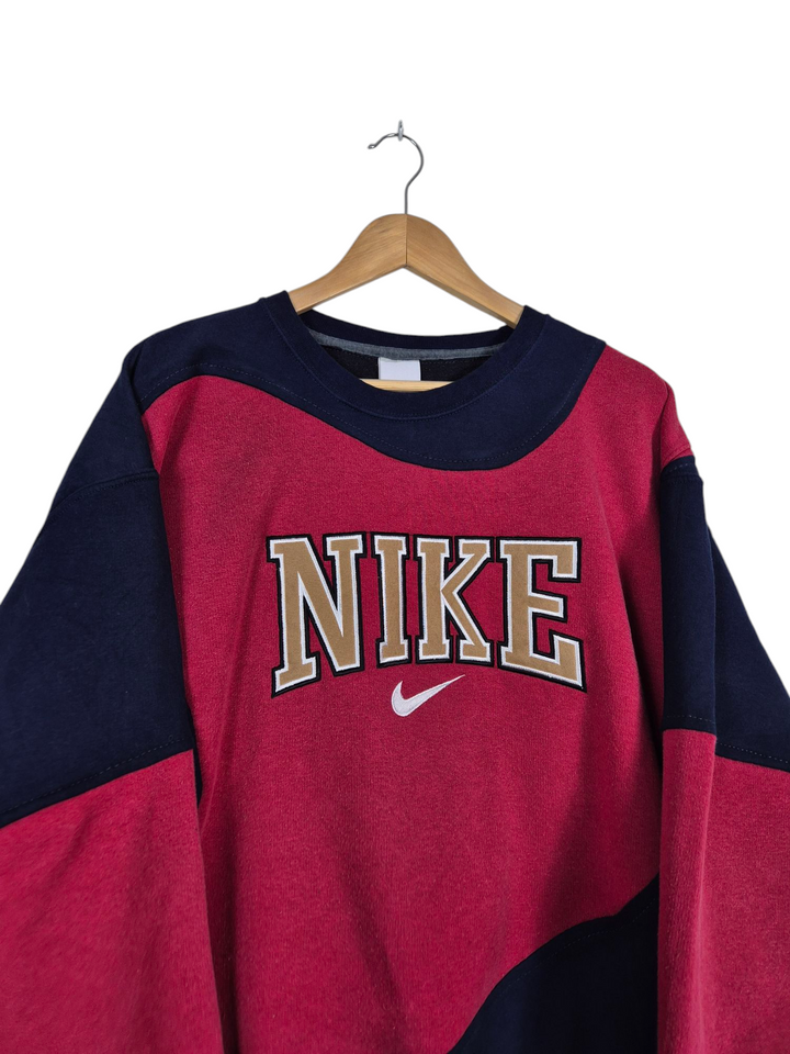 Nike 90s spell out sweater maat L