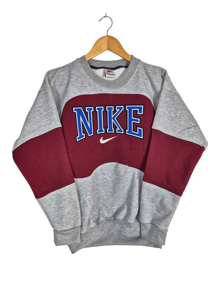Nike 90s spell out sweater maat S