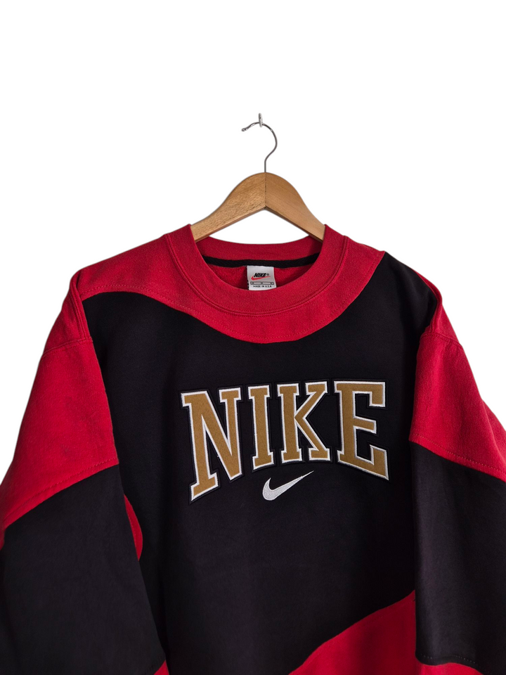 Nike spell out sweater maat M