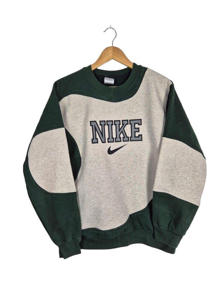 Nike 90s spell out sweater maat M