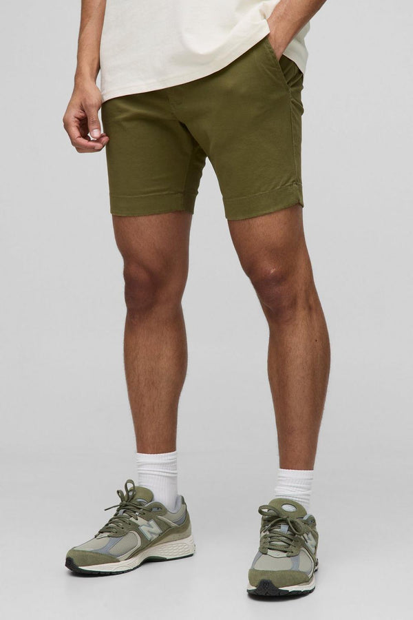 Skinny Fit Chino Shorts in Khaki